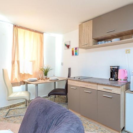 Apartments Elisabeth Medulin Bagian luar foto